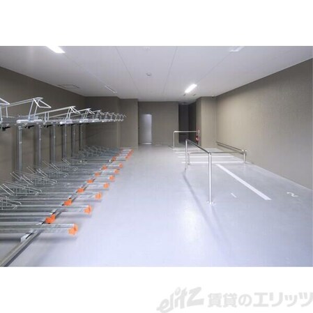 ファステート江坂ランウェイの物件内観写真